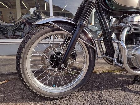 カワサキ W650 まずはお気軽にお問い合わせください! 8