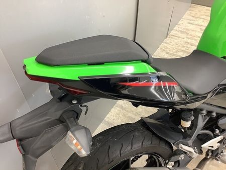 カワサキ ニンジャ 250 【スピード納車】Ninja 250 政府承認ヨシムラマフラー・マルチバー・USB付き!! 25