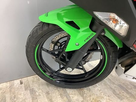 カワサキ ニンジャ 250 【スピード納車】Ninja 250 政府承認ヨシムラマフラー・マルチバー・USB付き!! 35