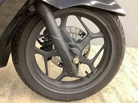 ホンダ PCX125 PCX125 ABS 2022年製造車 ワンオーナー・ナックルバイザー・GIVIトップケー 10
