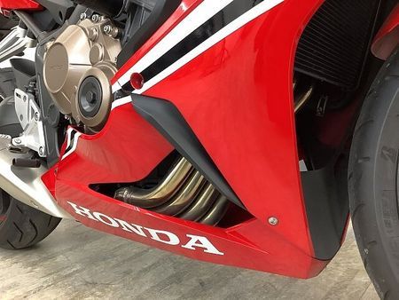 ホンダ CBR650R CBR650R RH03型 ワンオーナー・ウイングレット・エンジンスライダー装備!! 16