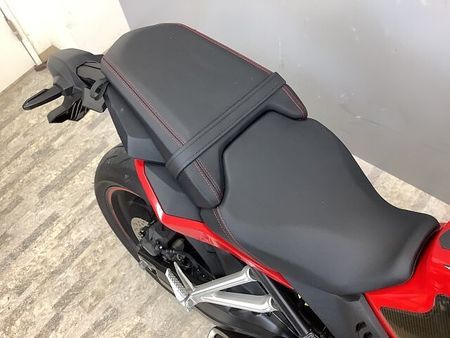 ホンダ CBR650R CBR650R RH03型 ワンオーナー・ウイングレット・エンジンスライダー装備!! 22
