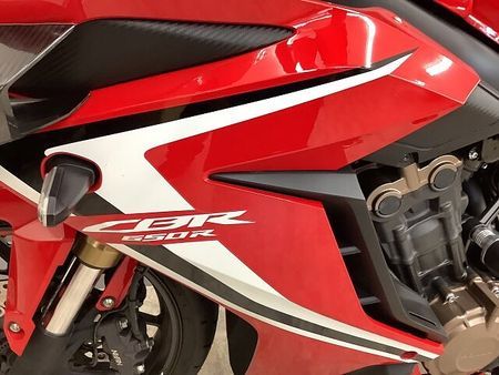 ホンダ CBR650R CBR650R RH03型 ワンオーナー・ウイングレット・エンジンスライダー装備!! 37