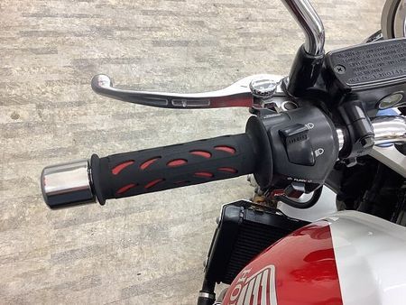 ホンダ CB1300スーパーフォア CB1300スーパーフォア モリワキ政府認証フルエキチタンマフラー装備・フェンダーレス仕様 27