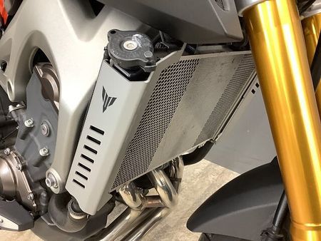 ヤマハ MT-09 MT-09 エンジンスライダー・スクリーン・キャリア付き!! 27