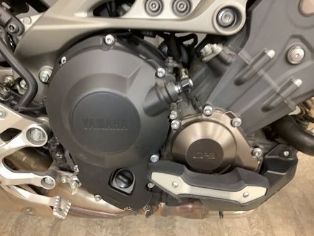 ヤマハ MT-09 MT-09 エンジンスライダー・スクリーン・キャリア付き!! 32