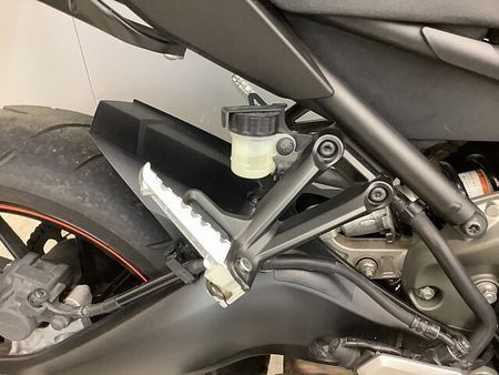 ヤマハ MT-09 MT-09 エンジンスライダー・スクリーン・キャリア付き!! 35