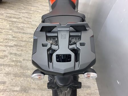 ヤマハ MT-09 MT-09 エンジンスライダー・スクリーン・キャリア付き!! 10