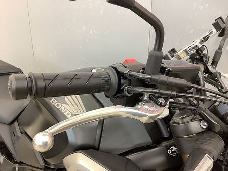 ホンダ CB650R CB650R ワンオーナー・フェンダーレス仕様・カーボン調エンジンカバー・USB装備 14