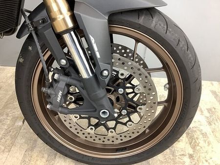 ホンダ CB650R CB650R ワンオーナー・フェンダーレス仕様・カーボン調エンジンカバー・USB装備 17