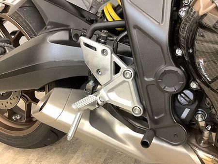 ホンダ CB650R CB650R ワンオーナー・フェンダーレス仕様・カーボン調エンジンカバー・USB装備 21