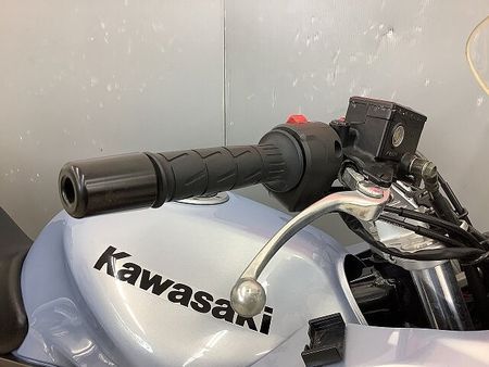 カワサキ ZR-7/S ZR-7S エンジンバンパー付き・ハンドルポジション変更!! 13