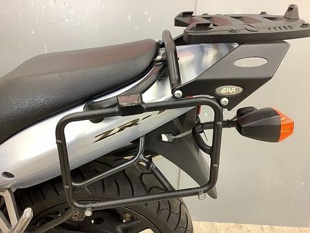 カワサキ ZR-7/S ZR-7S エンジンバンパー付き・ハンドルポジション変更!! 38