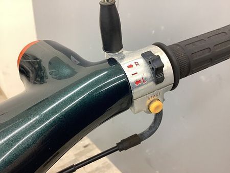 ホンダ リトルカブ リトルカブ セル付き 2008年モデル/2013年製造 インジェクション車 前後タイヤ新品 28