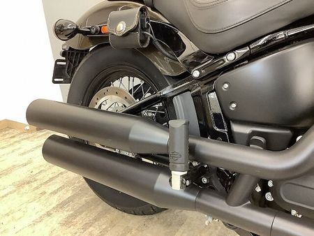 ハーレーダビッドソン FXBB SOFTAIL STREETBOB FXBB1750 ストリートボブ 純正オプションシート・グリップ・ステップペグ装備!! 13