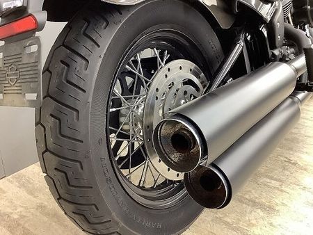 ハーレーダビッドソン FXBB SOFTAIL STREETBOB FXBB1750 ストリートボブ 純正オプションシート・グリップ・ステップペグ装備!! 24