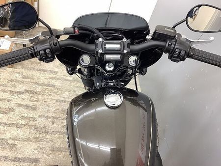 ハーレーダビッドソン FXBB SOFTAIL STREETBOB FXBB1750 ストリートボブ 純正オプションシート・グリップ・ステップペグ装備!! 35