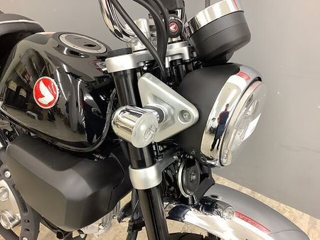 ホンダ モンキー125 モンキー125 JB03型・2025年モデル ワンオーナー・サドルバッグサポート・USB付 11