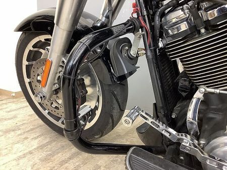 ハーレーダビッドソン FLFBS SOFTAIL FATBOY114 FLFBS1870 ソフテイルファットボーイ114・エンジンガード・サドルバック装備 36
