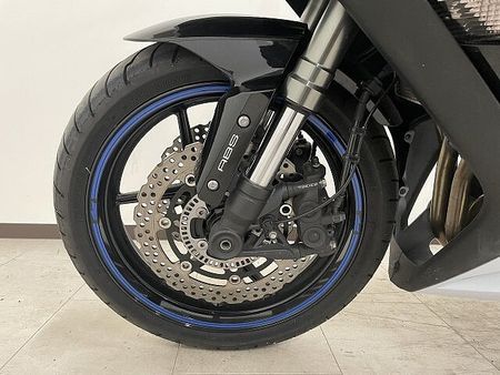 カワサキ ニンジャ 1000 (Z1000SX) 【マル得】NINJA 1000 2012年モデル ヨシムラマフラー/リアボックス/エンジン 25