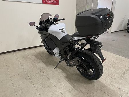 カワサキ ニンジャ 1000 (Z1000SX) 【マル得】NINJA 1000 2012年モデル ヨシムラマフラー/リアボックス/エンジン 6