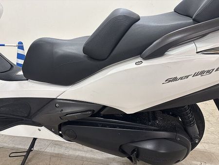 ホンダ シルバーウイング400 Silver Wing GT400 2009年モデル 25