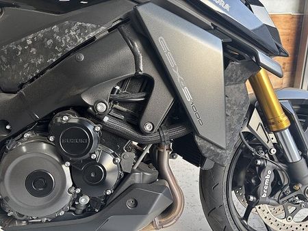 スズキ GSX-S1000 【7月限定価格】【マル得】GSX-S1000 2022年モデル ノーマル!! 16