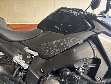 スズキ GSX-S1000 【7月限定価格】【マル得】GSX-S1000 2022年モデル ノーマル!! 18