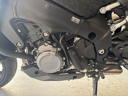 スズキ GSX-S1000 【7月限定価格】【マル得】GSX-S1000 2022年モデル ノーマル!! 25