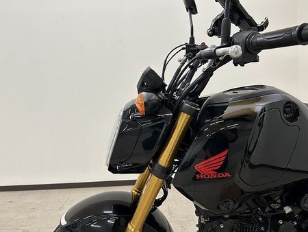 ホンダ グロム 【7月限定価格】【マル得】GROM 2023年モデル 5速トランスミッション ノーマル 31
