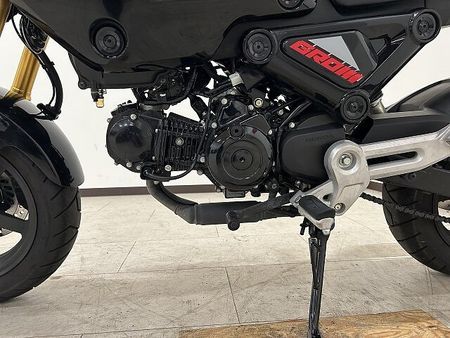 ホンダ グロム 【7月限定価格】【マル得】GROM 2023年モデル 5速トランスミッション ノーマル 34