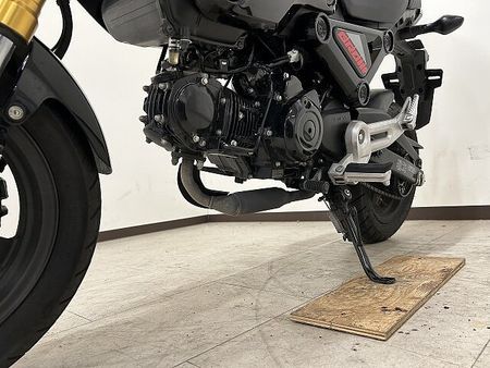 ホンダ グロム 【7月限定価格】【マル得】GROM 2023年モデル 5速トランスミッション ノーマル 35