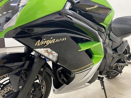 カワサキ ニンジャ 400 【7月限定価格】【マル得】 Ninja 400 2014年モデル スクリーン/フェンダーレ 18