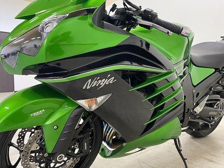 カワサキ ZX-14R Ninja ZX-14R 2015年モデル ワイバンフルエキMF/リアキャリア装備 14