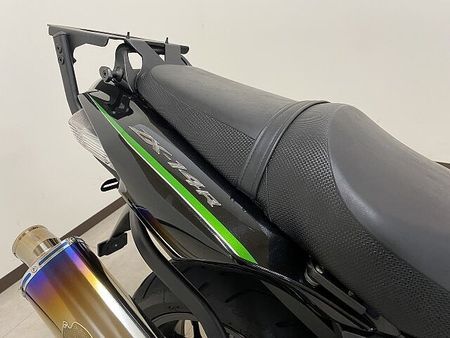 カワサキ ZX-14R Ninja ZX-14R 2015年モデル ワイバンフルエキMF/リアキャリア装備 21