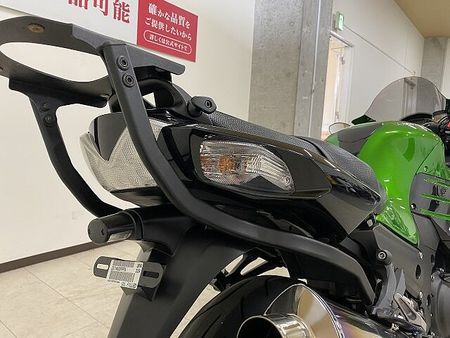 カワサキ ZX-14R Ninja ZX-14R 2015年モデル ワイバンフルエキMF/リアキャリア装備 23