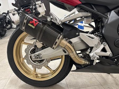 ホンダ CBR250RR (MC51) 【マル得】CBR250RR 2020年モデル アクラポビッチ製サイレンサー装備 19
