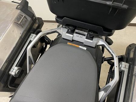 スズキ Vストローム1000 【マル得】V-Strom 1000 2014年モデル GIVI製パニア/リアボックス装備 23