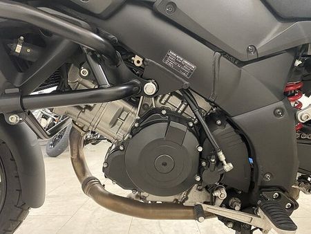 スズキ Vストローム1000 【マル得】V-Strom 1000 2014年モデル GIVI製パニア/リアボックス装備 34