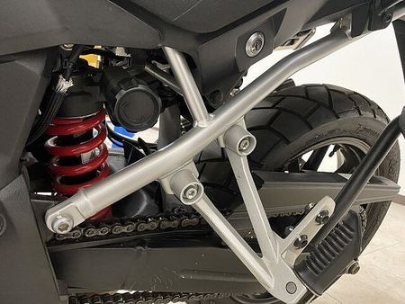 スズキ Vストローム1000 【マル得】V-Strom 1000 2014年モデル GIVI製パニア/リアボックス装備 38