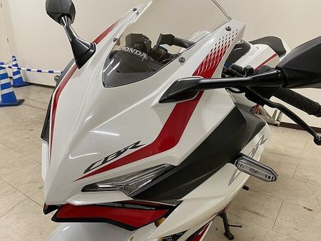 ホンダ CBR250RR (MC51) 【マル得】CBR250RR 2020年モデル マルチバー/スマホホルダー/USB装備 15