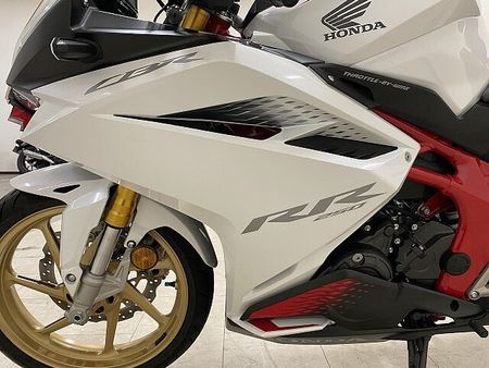 ホンダ CBR250RR (MC51) 【マル得】CBR250RR 2020年モデル マルチバー/スマホホルダー/USB装備 21