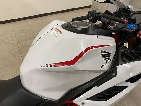 ホンダ CBR250RR (MC51) 【マル得】CBR250RR 2020年モデル マルチバー/スマホホルダー/USB装備 22