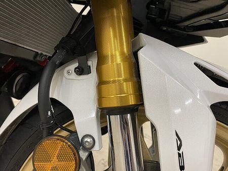 ホンダ CBR250RR (MC51) 【マル得】CBR250RR 2020年モデル マルチバー/スマホホルダー/USB装備 37