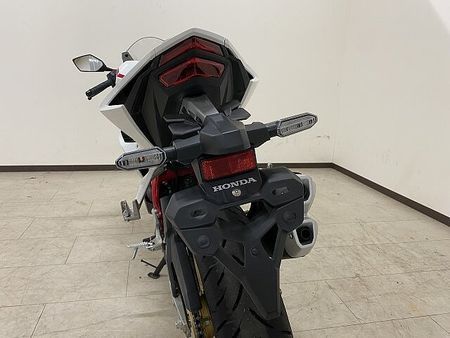 ホンダ CBR250RR (MC51) 【マル得】CBR250RR 2020年モデル マルチバー/スマホホルダー/USB装備 9