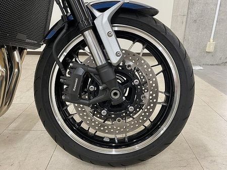 カワサキ Z900RS 【マル得】Z900RS 2022年モデル グラブバー装備 30