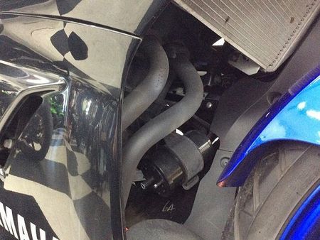 ヤマハ YZF-R25 YZF-R25【フェンダーレス・倒立フォーク・デジタルメーター】 25