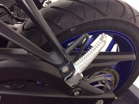 ヤマハ YZF-R25 YZF-R25【フェンダーレス・倒立フォーク・デジタルメーター】 38