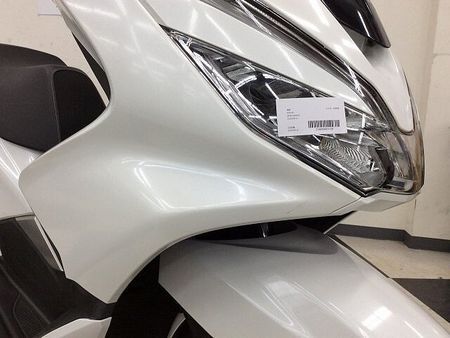 ホンダ PCX150 【マル得】PCX150【スマートキー・フェンダーレス仕様・リアタイヤ新品交換】!! 23