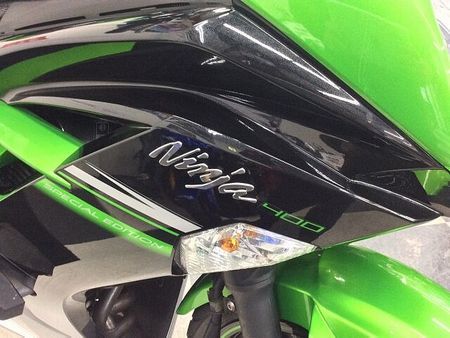 カワサキ ニンジャ 400 【マル得】NINJA400【エンジンスライダー・ヘルメットホルダー・USB2口】 36